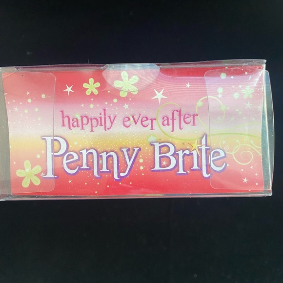 RARE HTF 2009 Penny Brite Princess doll NIB - Picture 2 of 5